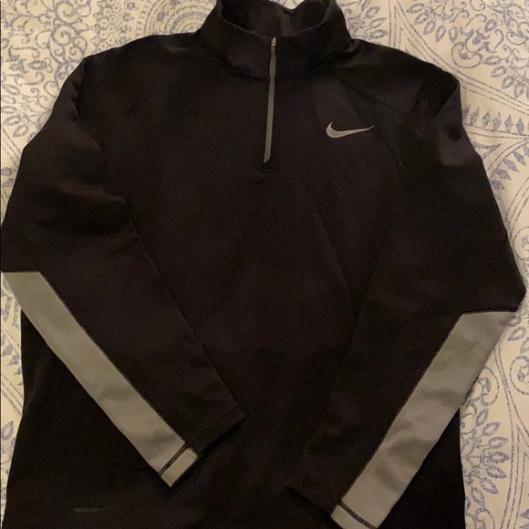 Nike Other - Nike Pullover